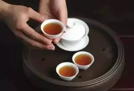 茶是什么时候开始药用？