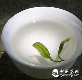 用前世的水，泡今生的茶