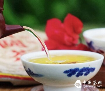 茶境即心境：心原本是一壶茶，包容百味