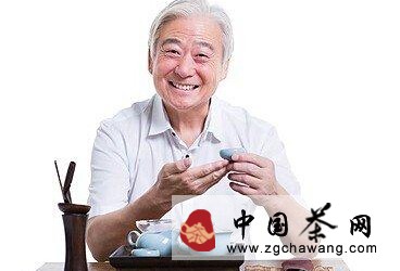 茶道文化 沏茶“八分满”才为敬