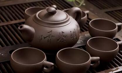 你喝茶注重天时地利与人和了吗？