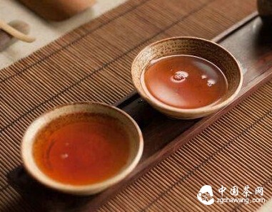 秋意渐浓 茶香暖人