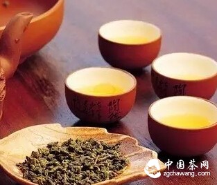 一杯茶，佛门看到的是禅，儒家看到的是礼
