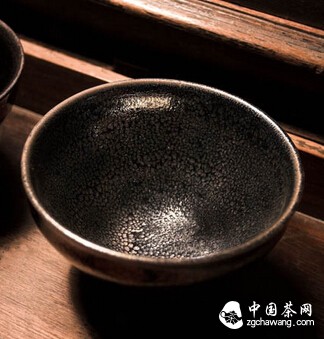 建盏——茶人身份的象征