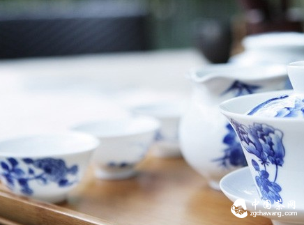 器为茶生，盖碗是最佳的泡茶器具的八大理由