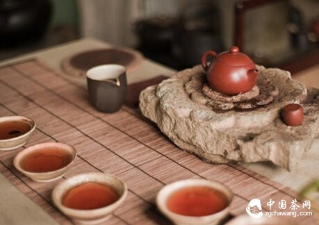 唐诗里的茶文化