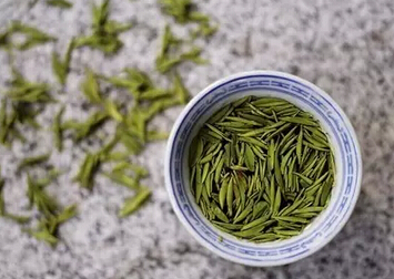 茶在我之外，我在茶之中