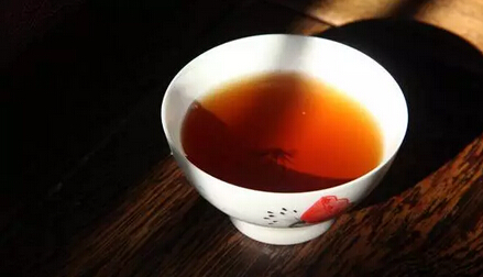 来一杯茶，女汉子变女神