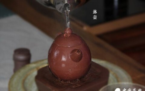 详解紫砂壶冲泡普洱茶的方法
