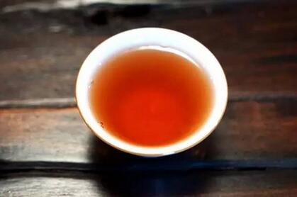 茶汤，看普洱茶的好坏？