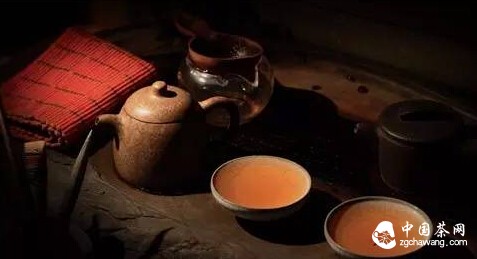 不是所有的茶都适合放在低温环境里保存的！