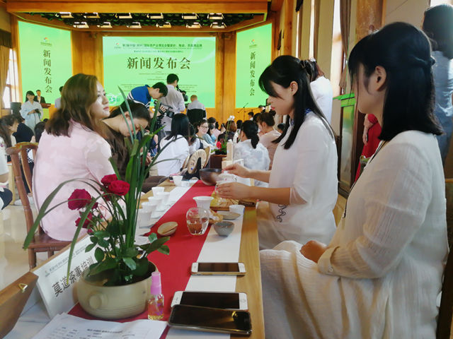 茶人雅集豫州 “豫见·中国茶”礼献郑州茶博会