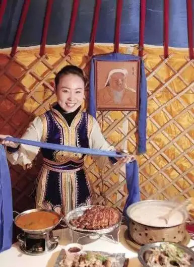 蒙古锅茶与蒙古族饮茶习俗