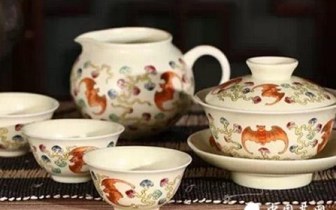 品味陶瓷茶具，了解中国文化