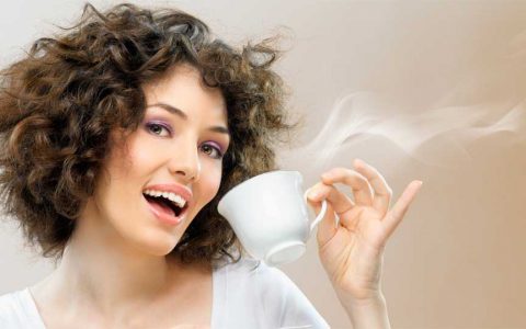 喝茶有助牙齿健康能增强口腔的抗菌能力