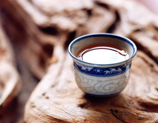 英国的红茶是源地中国的正山小种红茶？