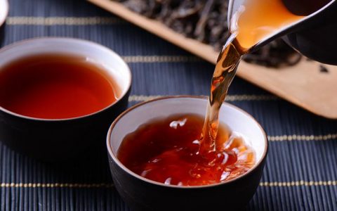 怎样喝普洱茶才能快速减脂又暖胃养生?