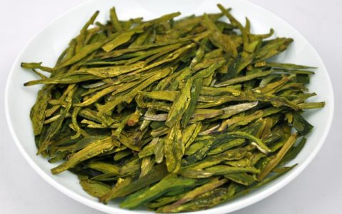 茶叶依制造程序分类分为毛茶与精茶