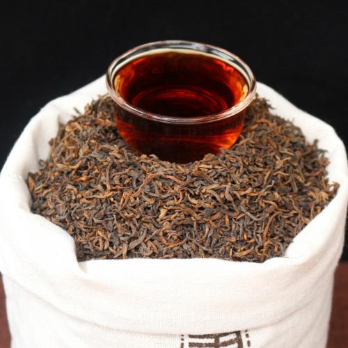 普洱茶内含多种对身体有益的成分