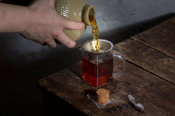 为什么每个善待自己的茶人都需要一杯黄酒？