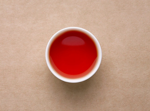 当你喝到一款好茶，该用什么语言来形容它？来，我帮你翻译翻译！