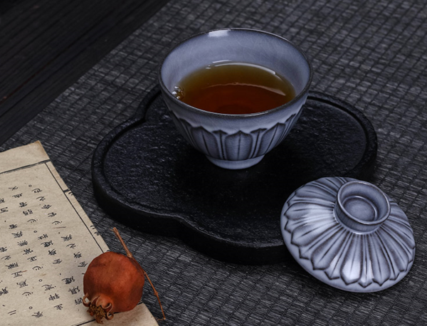 茶匠 | 宋代陶瓷美学，温润如玉苏打釉宝石蓝茶具
